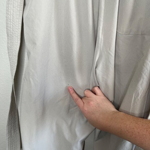 Athleta Skyline Pant II Ivory Belted Athleisure Travel Trousers Size 14 - Picture 7 of 14